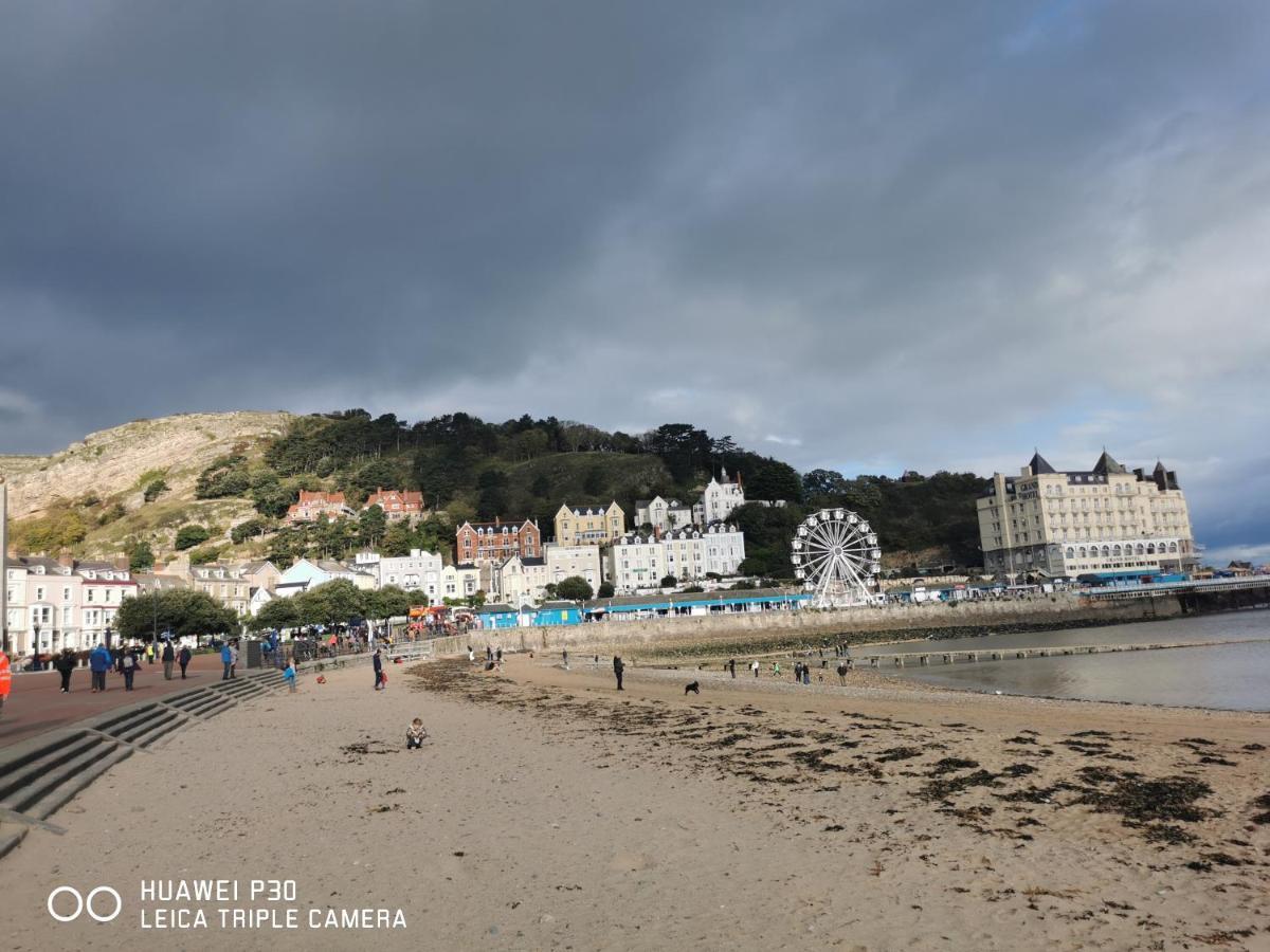 Merrion Hotel Llandudno Exterior foto
